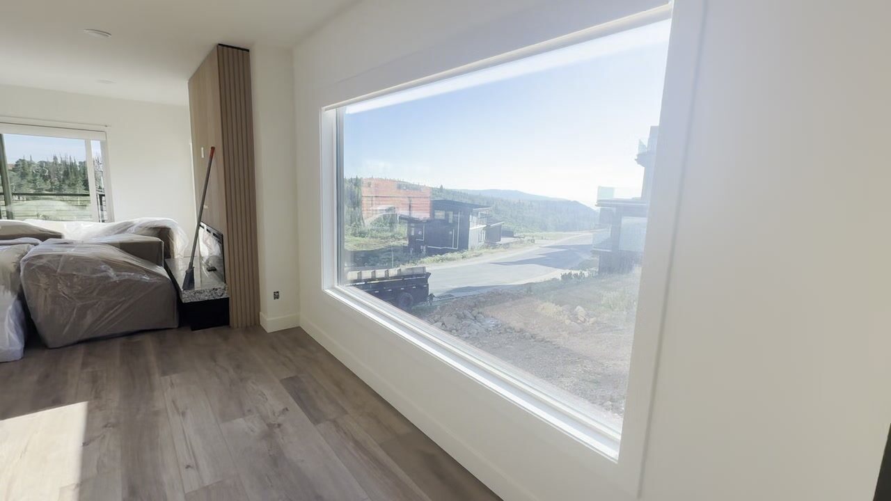 Bedroom with mountain view